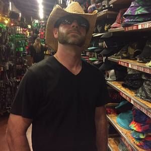 Meet your Posher, Timothy